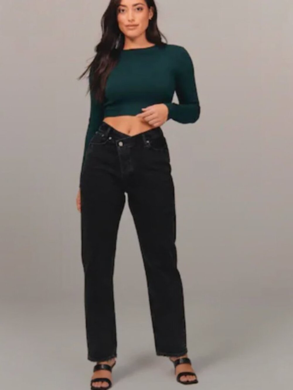 A&F Crossover Curve Love Dad Jeans - 26 - Short Inseam
